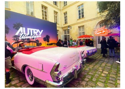 Autry présente sa nouvelle sneaker lors de la Fashion Week Drive-In Experience à Paris