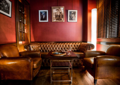 Barbier speakeasy Paris : Gentlemen 1919, adresse chic du 8e