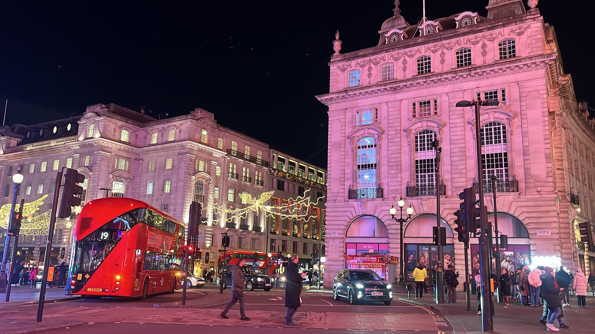 Les 5 expériences incontournables à Londres pendant Noël