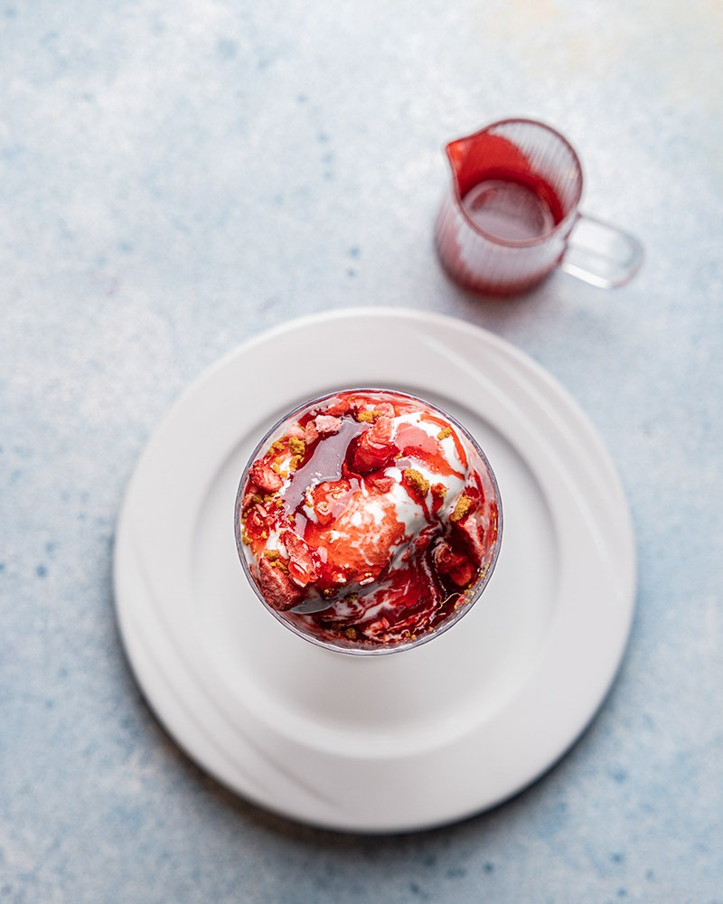 Glace à la fraise et au yaourt