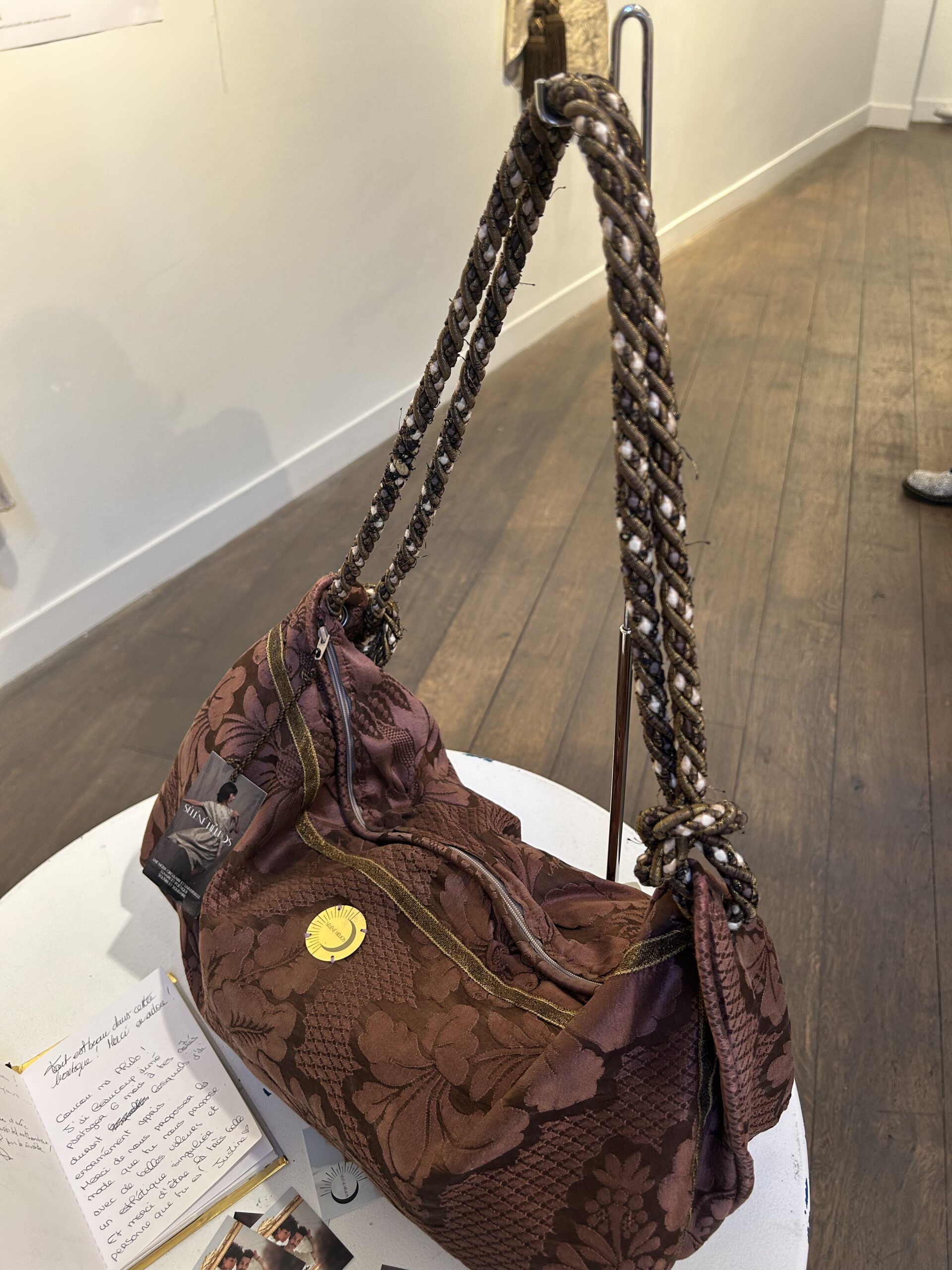 Sac de la collection de Séléné Helios pourbles E Fashion Awards