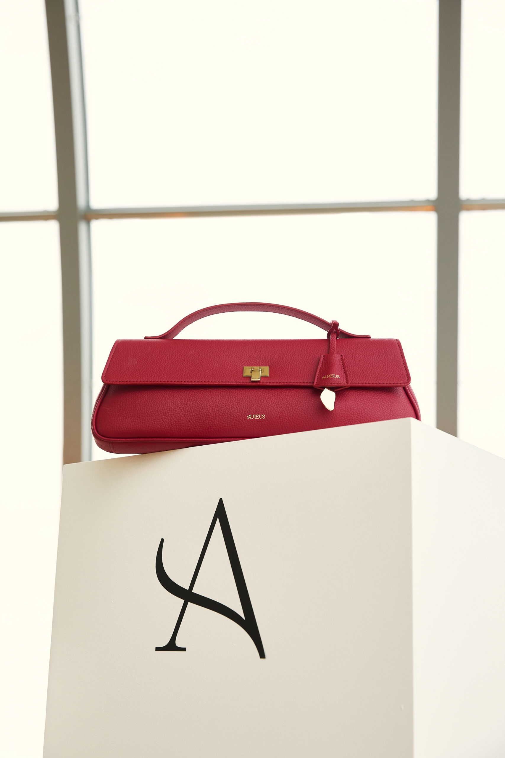 Aureus Paris : la nouvelle voix discrète du luxe contemporain