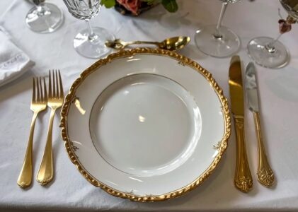 Monsieur Bassano, l’adresse qui fait vibrer Paris