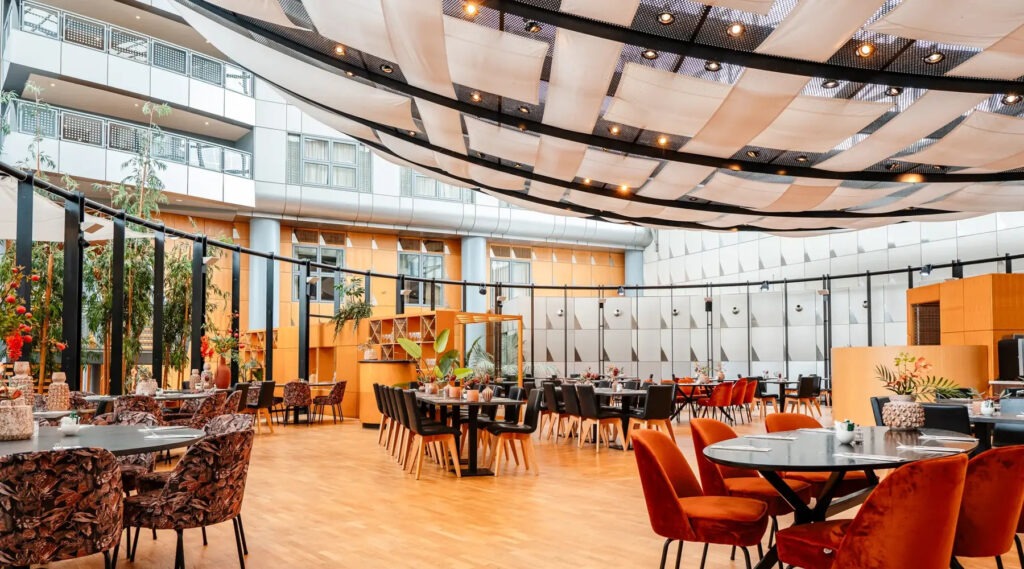 Restaurant - Van der Valk Hotel Paris CDG Airport