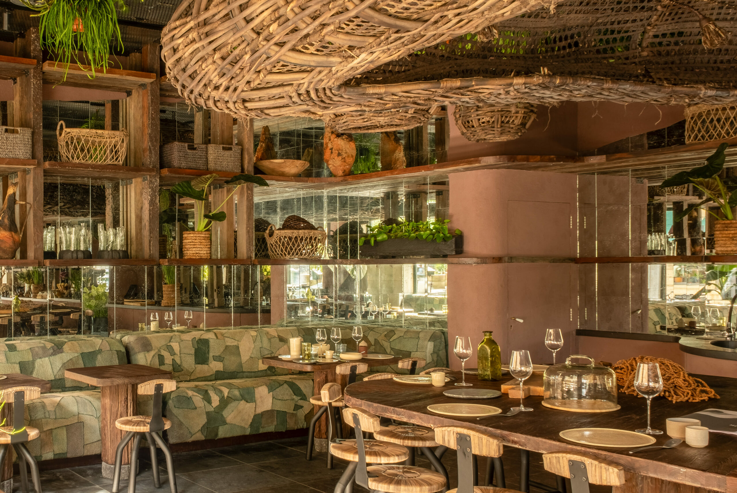 Mégie, concept store, végétal, cantine, botannique