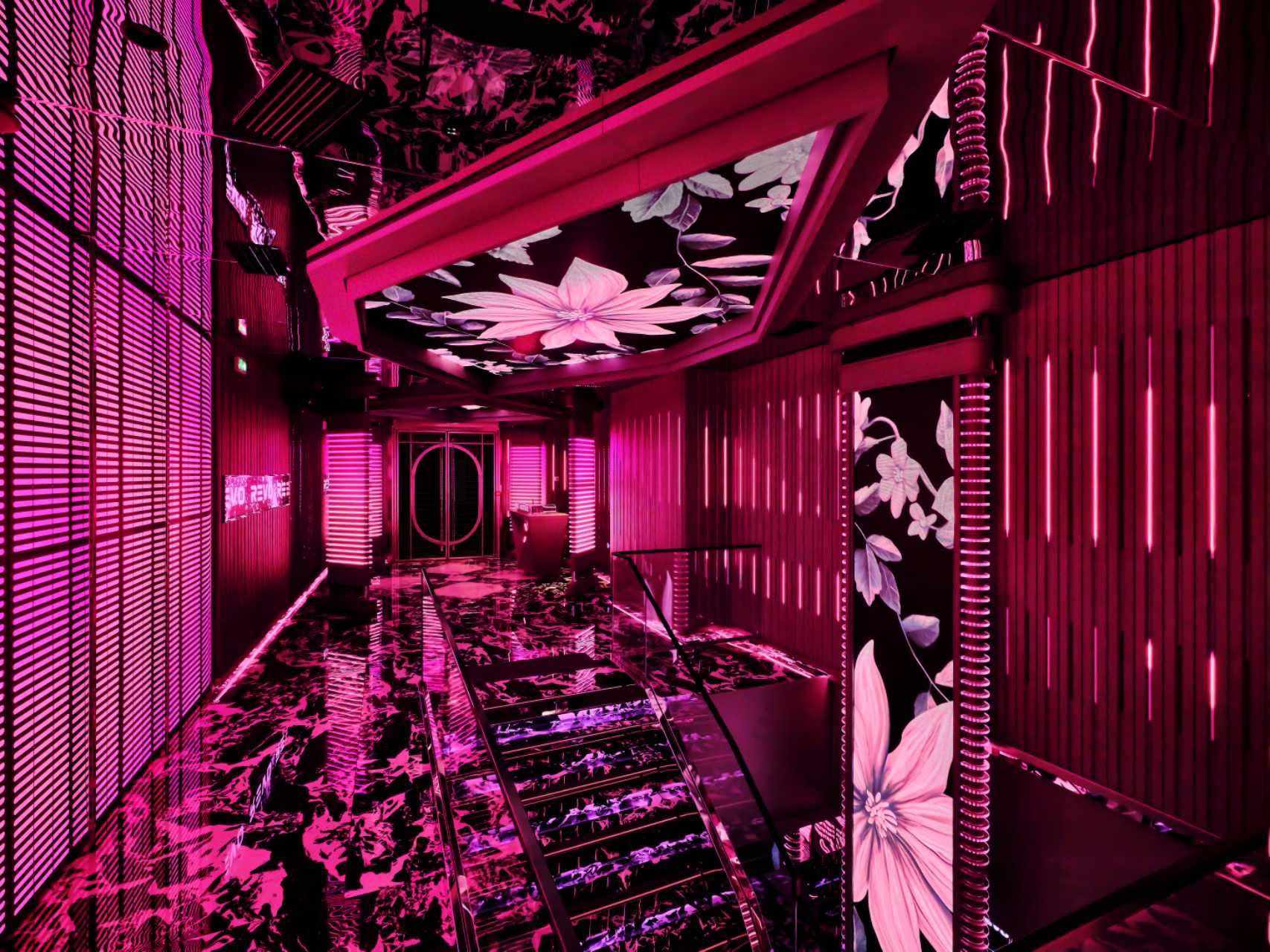 Revo PartyBox - Main hall