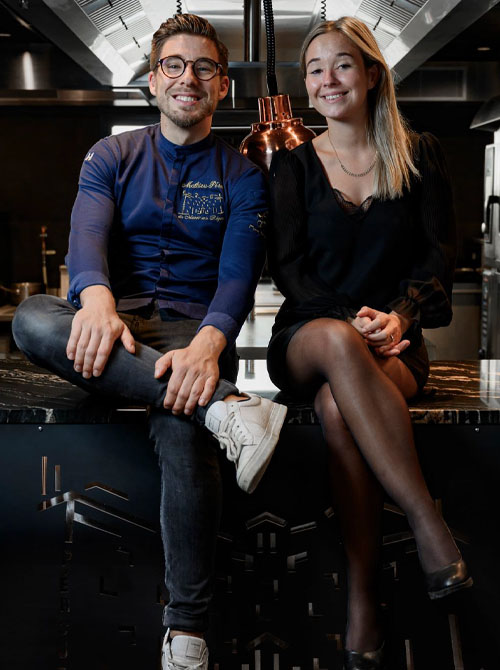 les visages aux commandes du Manoir de la Regate, Mathieu et Anne Charlotte
